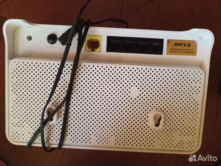 Роутер (Wi-fi, WPS, USB) D-link DIR-825/A/D1