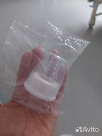 Молокоотсос электрический новый + бандаж в подарок