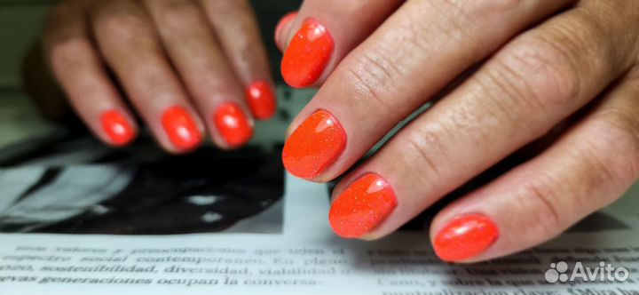 Модель на маникюр с покрытием