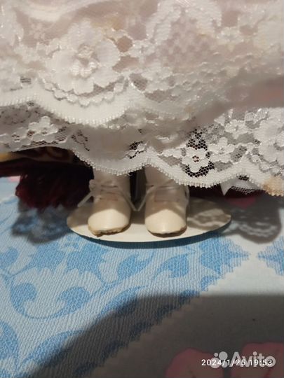 Кукла фарфоровая девочка,винтаж.торг