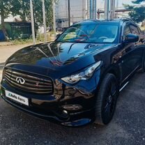 Infiniti FX37 3.7 AT, 2011, 143 000 км, с пробегом, цена 2 700 000 руб.