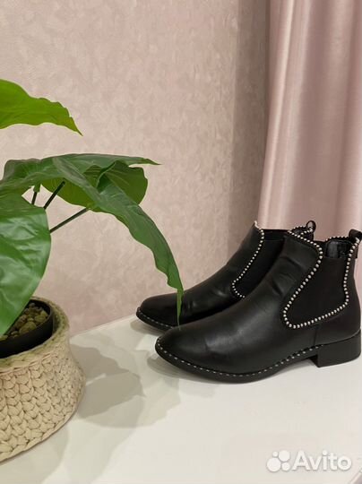 Ботинки женские
