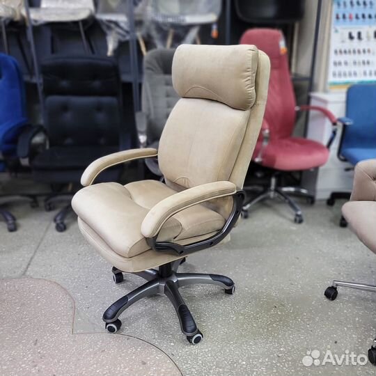 Компьютерное кресло велюр новое