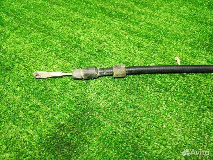 Трос ручного тормоза Mercedes Benz C W202