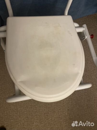 Стул-унитаз