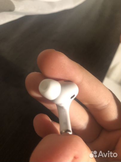 Наушники apple правый