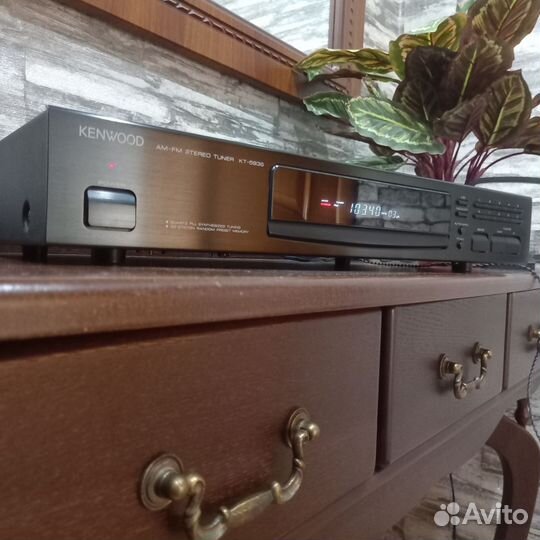 Tuner kenwood 593S