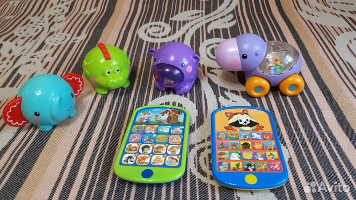 Развивающие игрушки fisher price