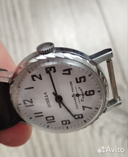 Часы победа