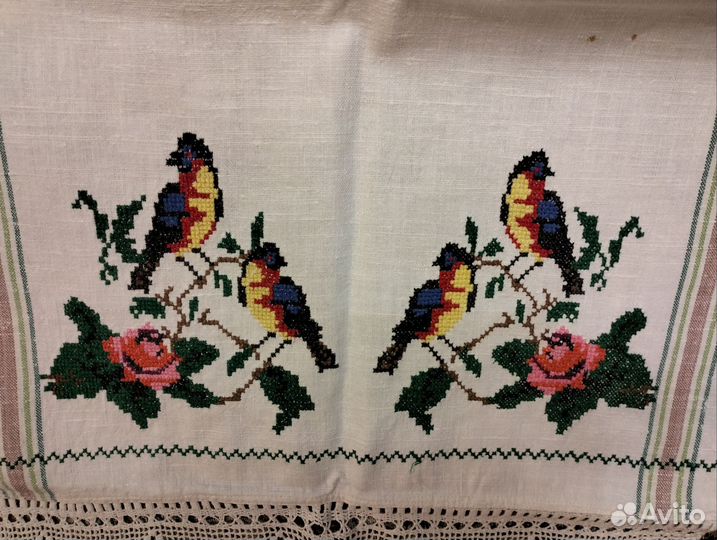 Вышитые рушники