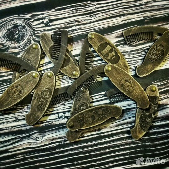 Для бороды. расческа