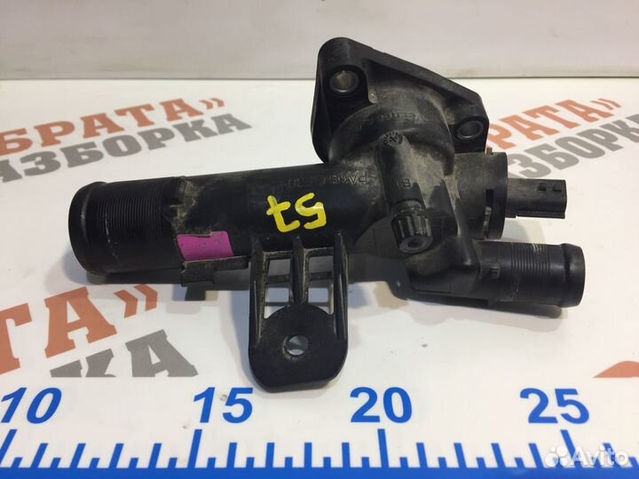 Рено Сценик Корпус термостата