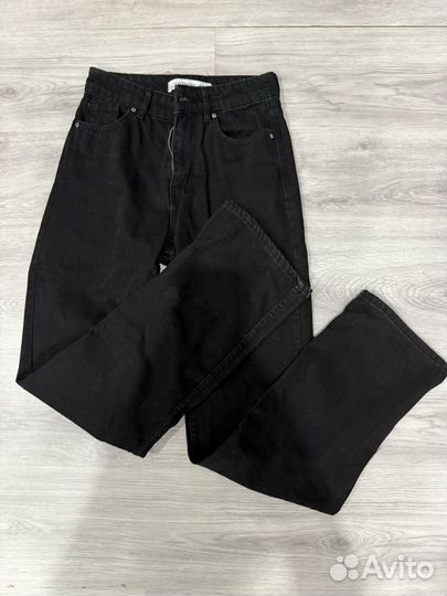 Джинсы прямые с разрезами женские