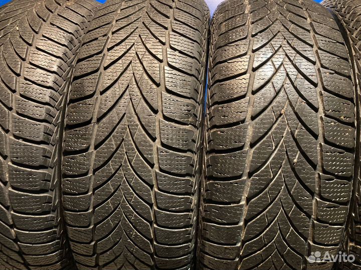 Goodyear UltraGrip Ice 2 205/60 R16