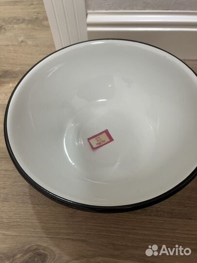 Эмалированный таз