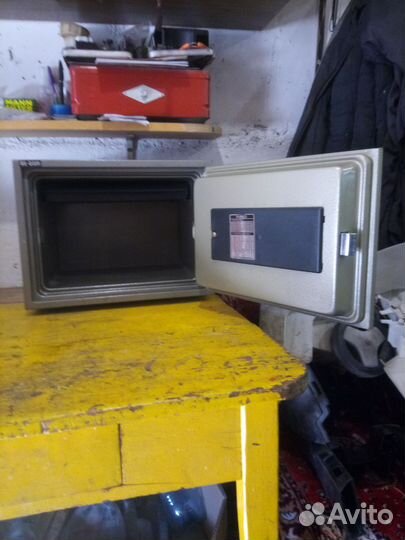 Сейф для денег