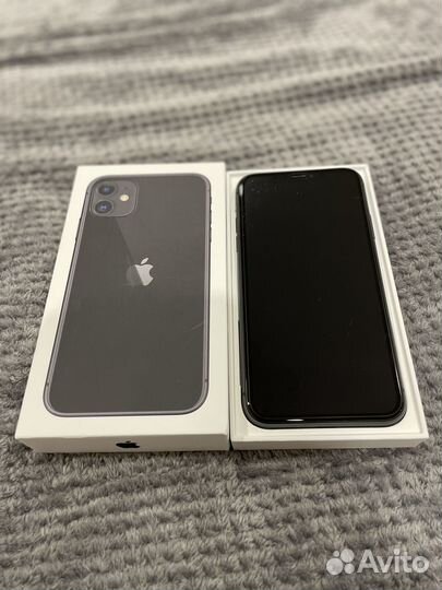 iPhone 11, 64 ГБ