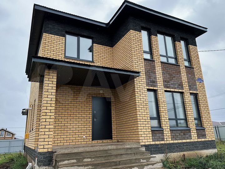 Дом 145 м² на участке 8 сот.