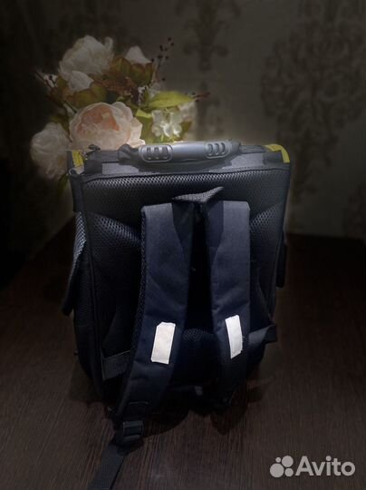 Школьный рюкзак