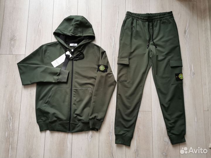 Спортивный костюм Stone Island