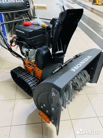 Снегоуборочная машина Honda GX420 18HP