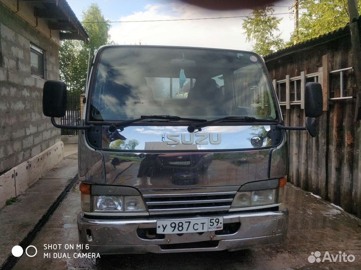 Isuzu ELF (N-series) бортовой, 2001