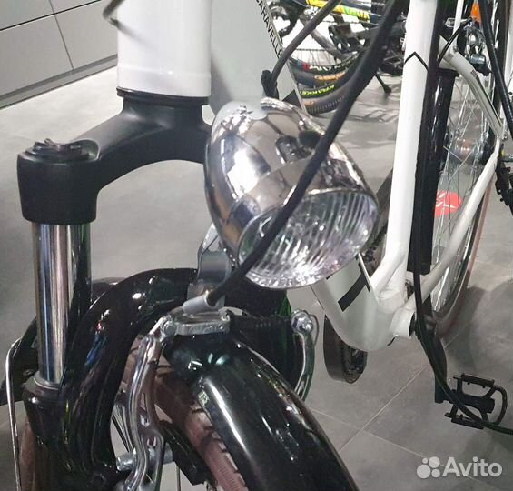 Велосипед дамский женский 28 keltt caravelle white