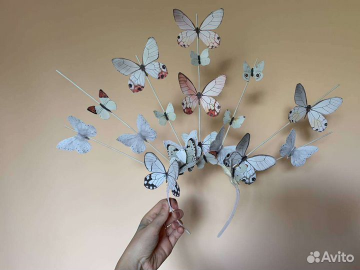 Корона из бабочек
