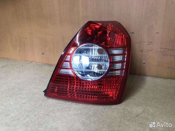 Фонарь задний правый Hyundai Elantra XD (00-10г)