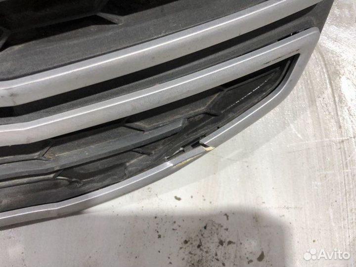 Решетка бампера Ford Eco-Sport