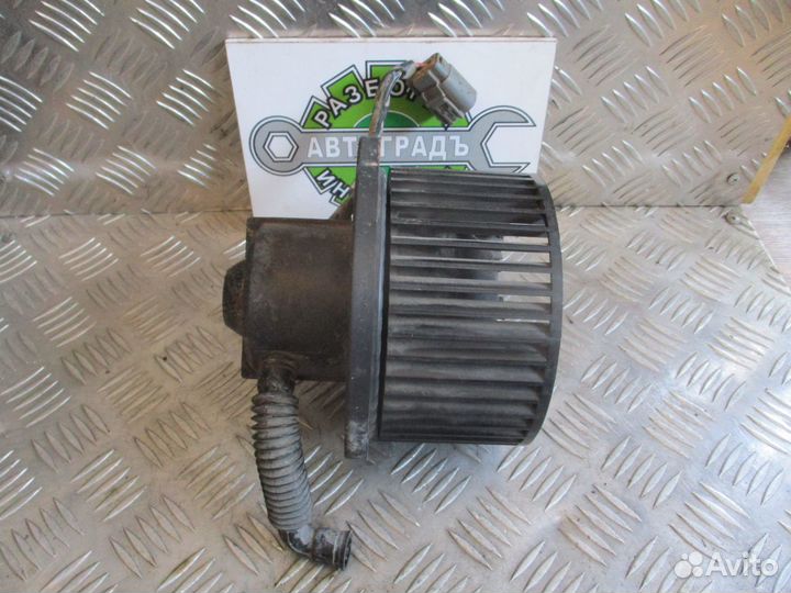 Моторчик заднего отопителя Hyundai Starex H1