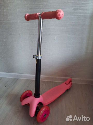 Самокат детский трехколесный