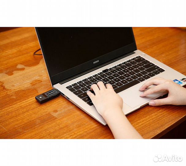 Радиосистема Saramonic SR-WM2100 U1 петличная, 1 п