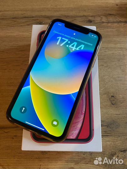 iPhone Xr, 64 ГБ