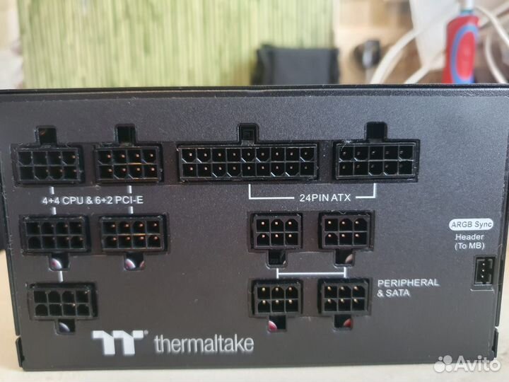 Блок питания Thermaltake Toughpower