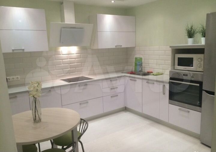 2-к. квартира, 45 м², 9/12 эт.