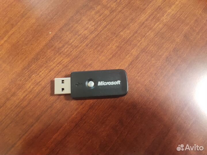 Беспроводная клавиатура и мышь microsoft