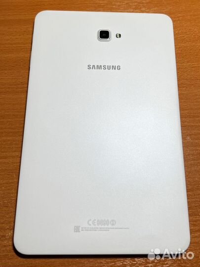 Планшет Samsung Galaxy Tab A 10.1 SM-T585