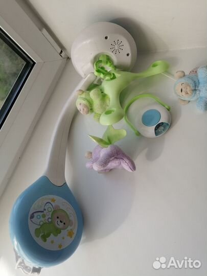 Мобиль на кроватку fisher price
