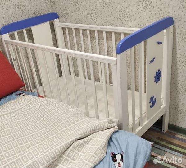 Детская кроватка