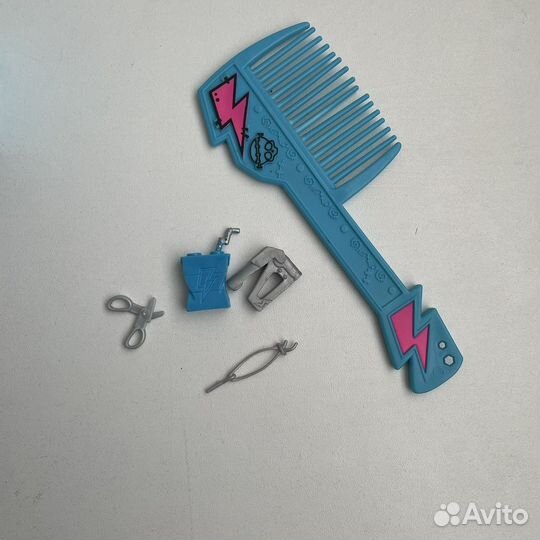 Кровать зеркало френки штейн монстер хай