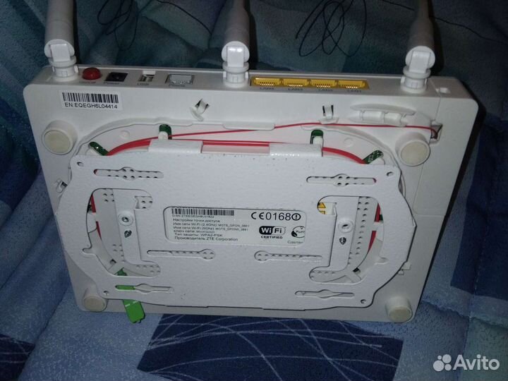 Крепление для Wi-Fi роутера Gpon МГТС ZTE zxhn 670