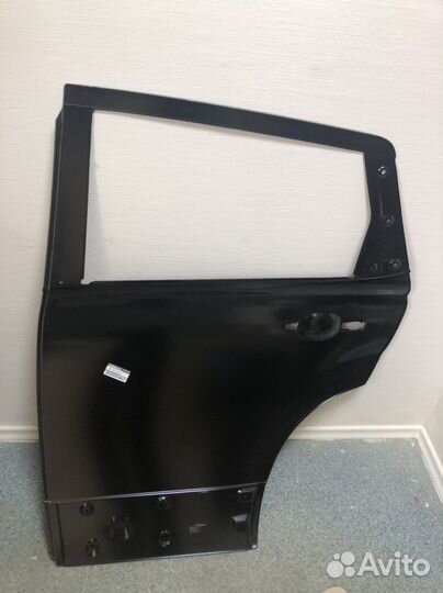 Панель двери задней Ниссан Кашкай J10