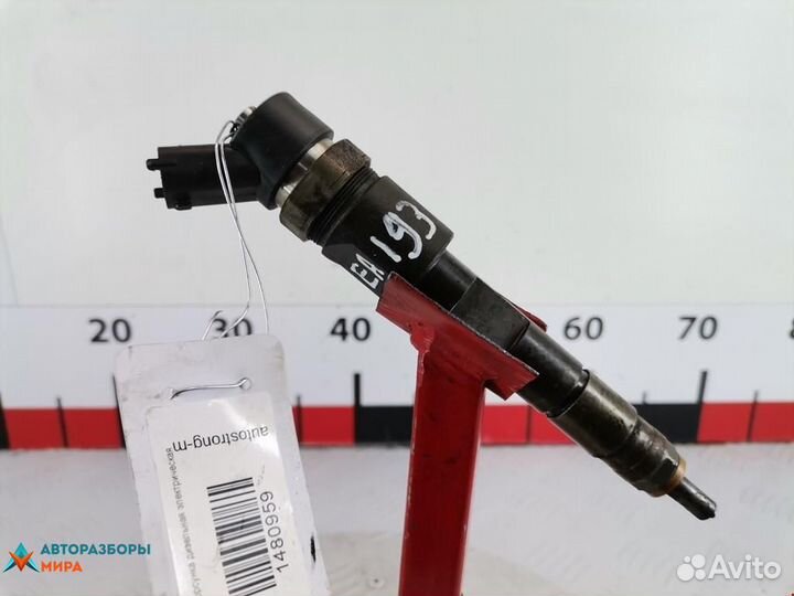 Форсунка Renault Scenic 2 рест. 2007 8200389369