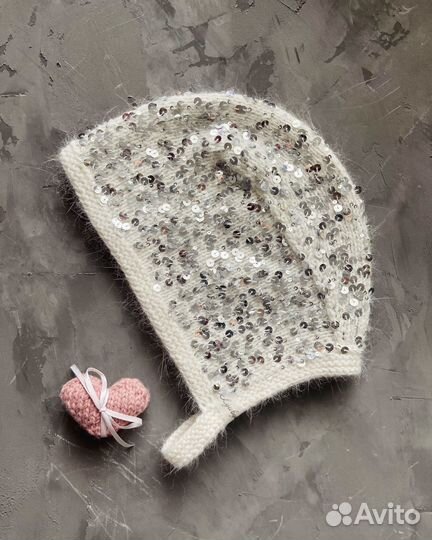 Чепчик пайетки и пух норки