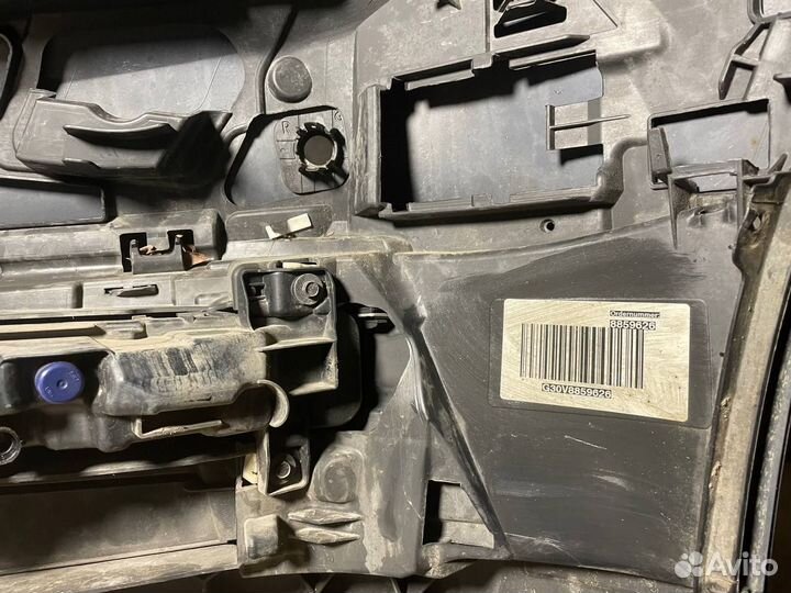 Бампер передний BMW 5-Series