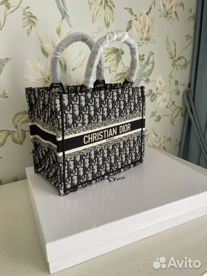 Сумка Christian dior
