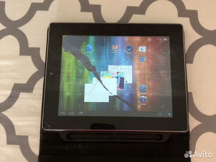 Продам планшет на запчасти