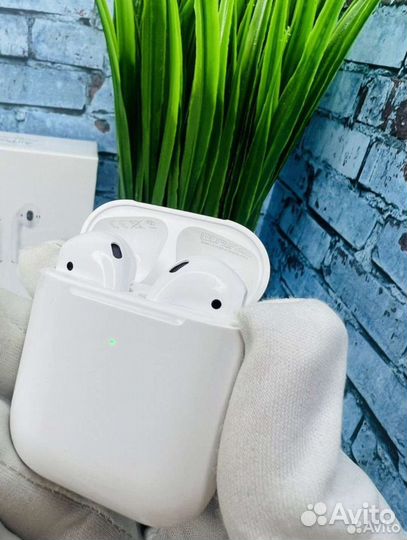 Беспроводные наушники AirPods 2 + чехол