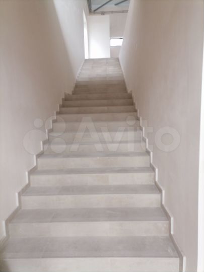 Торговая площадь, 220.8 м²